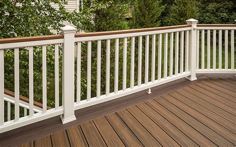 Trex Transcend® Composite Deck Railing | Trex