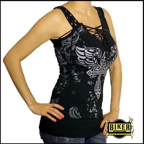 Biker Women Clothing: Ride In Style And Comfort - Women and Bikes