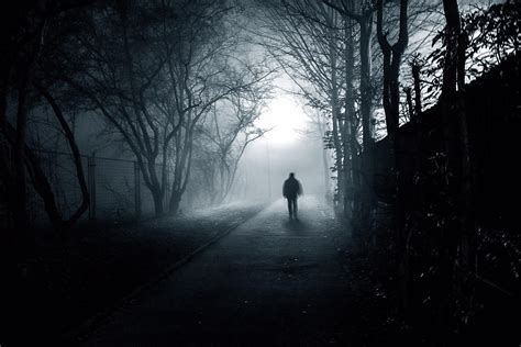 ITAP of a man in fog#PHOTO #CAPTURE #NATURE #INCREDIBLE | Photo ...