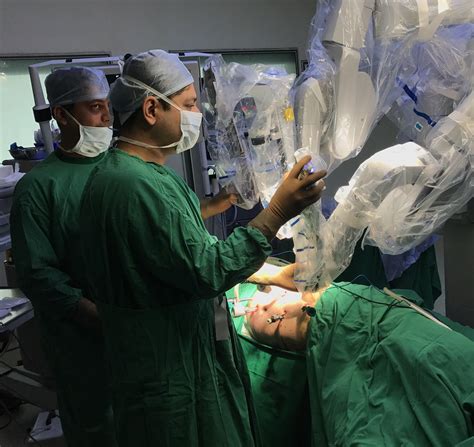 India's first robotic kidney cancer surgery conducted at Saifee ...