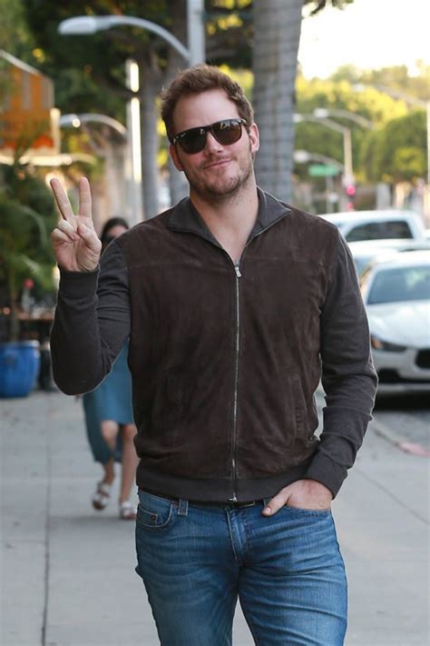 Chris Pratt And His Skinny Jeans are Here to Get You Through The Day ...