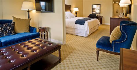 King Suites | Plan Your Stay| Accommodations | Morris Inn | University of Notre Dame