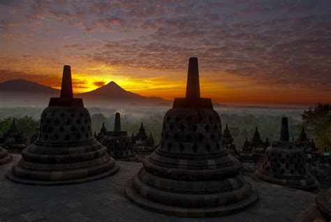 Borobudur Magnificence Sunrise and Sunset Tour/Trip Pack Updated 2019 - Hidden Place for Visit ...