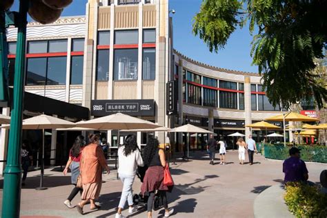 Guests Flock to Downtown Disney As Dining Returns - Inside the Magic