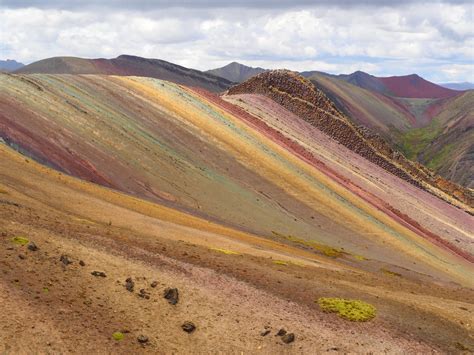 The alternative rainbow mountain tour to Palccoyo, Peru - Tiny Travelogue