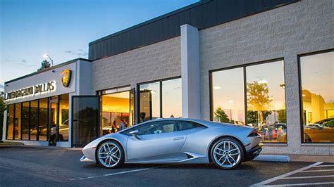 Huracán Preview Event | LAMBORGHINI DALLAS