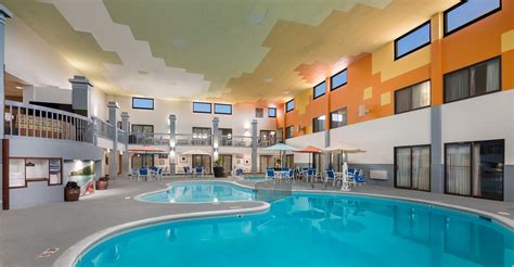 Minot ND Hotels | Hotel Revel Minot Hotel