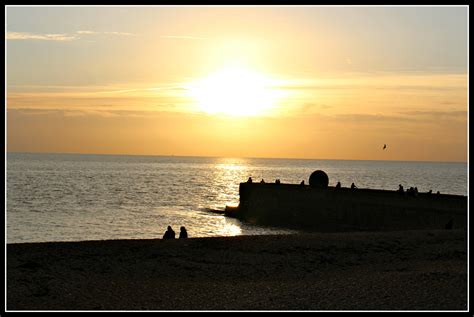 Sunset on Brighton Beach - Dad Blog UK