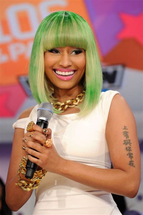 Pin by Lobamala PG on Hair | Nicki minaj hairstyles, Green hair, Nicki minaj photos