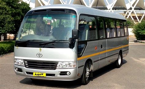 10 Seater Toyota Van Hire In Delhi | Rent A Toyota Coaster Minivan