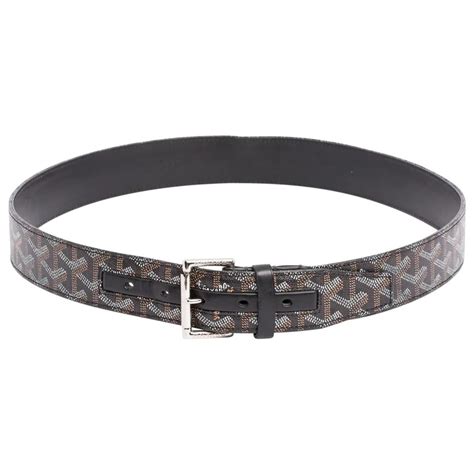 Goyard Leather Belt | WHAT’S ON THE STAR?