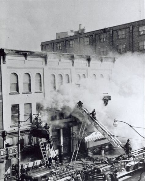 Windsor Hotel burning Downtown Kitchener (City hall is there now) | Windsor hotel, Local history ...