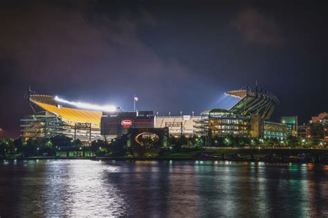 Dave DiCello Photography | Heinz Field | Heinz Field lit up during a ...