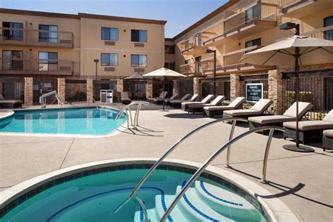 50 hotels in san diego with Indoor pool