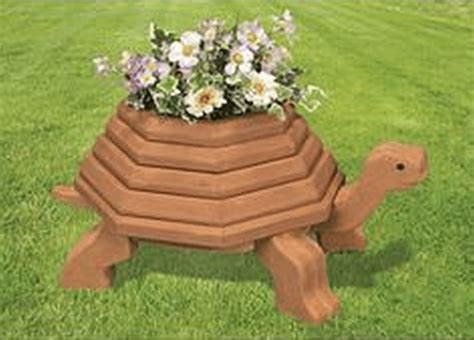 Build a Beautiful DIY Wooden Turtle Planter With 4 Simple Materials ...