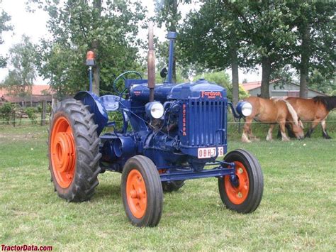 TractorData.com Fordson E27N Major tractor photos information