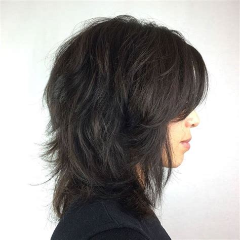 25 Best Wolf Cut Hair Ideas for Women in 2023 - Dezayno