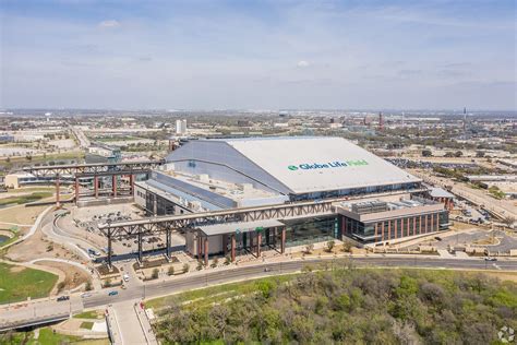 Texas Rangers Baseball Stadium has the World’s Largest Retractable Roof ...