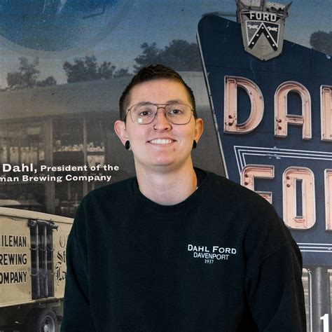 Meet the Dahl Ford Davenport Team | Ford Dealer near Me