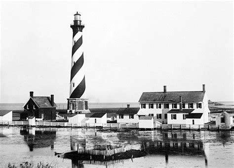 Cape Hatteras Lighthouse, North Carolina at Lighthousefriends.com