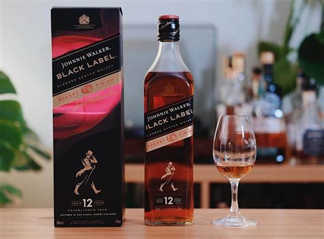 Johnnie Walker Black Label Sherry Edition Blended Scotch Whisky 10 ...