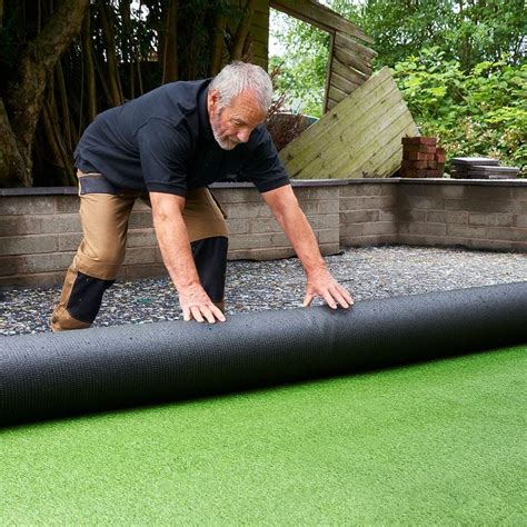 Tips for Installing Artificial Turf Grass | The Family Handyman