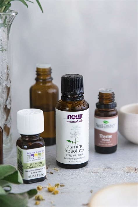 Our 6 Favorite Essential Oil Brands | Hello Glow