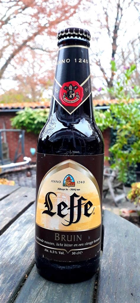 Leffe bruin 6,5% vol Premium Beer, Belgian Beer, Beer Bar, Booze, Beer ...