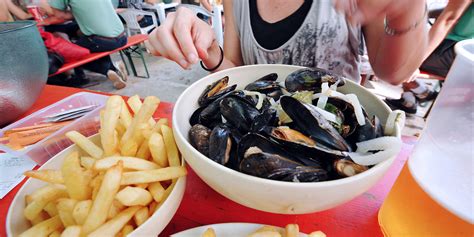 "It's a tradition": at the Lille braderie, mussels and fries remain a must