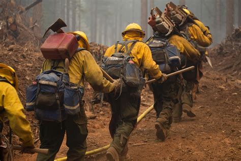 How to react to wildfires - Pacific Crest Trail Association