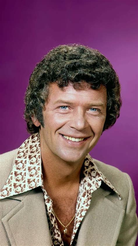 Robert Reed as "Mike Brady" on 'The Brady Bunch' in 1969 | Robert reed, The brady bunch, Robert