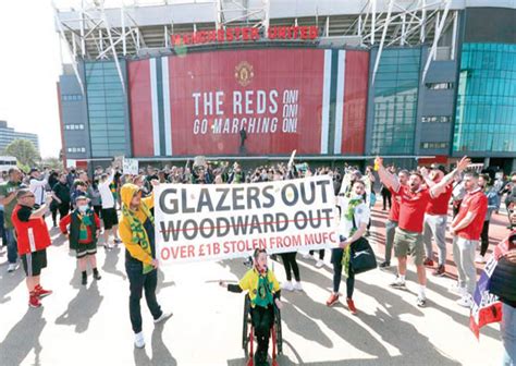 Man U Fans Plan Protest Against Owners - DailyGuide Network