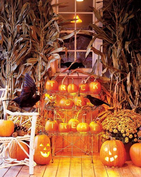 55+ Halloween Front Yard Decor Ideas That Will Give a Haunted Feel