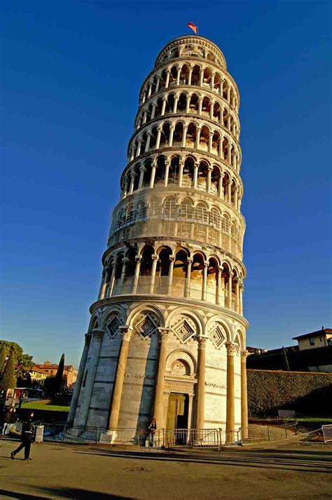 ピサの斜塔 : 【イタリアが誇る世界遺産】ピサの斜塔（Torre di Pisa）の写真・画像まとめ - NAVER まとめ