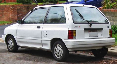 Ford Festiva I 1986 - 1993 Hatchback 5 door :: OUTSTANDING CARS