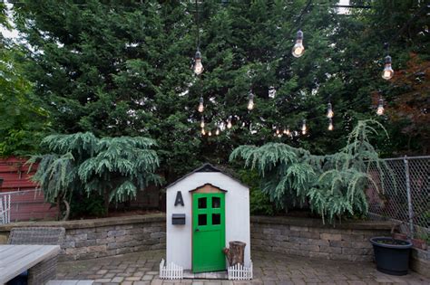 The BEST backyard trees for privacy | Brooklyn Limestone