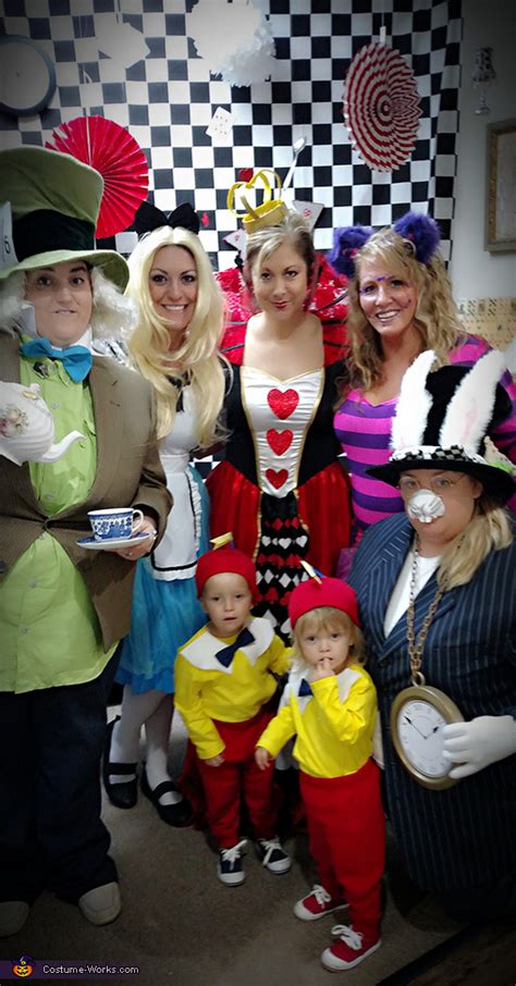 Alice in Wonderland Group Costumes DIY | DIY Costumes Under $25