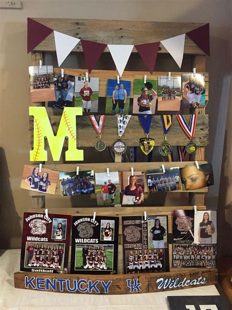 20+ Graduation Picture Display Ideas – HomeDecorish