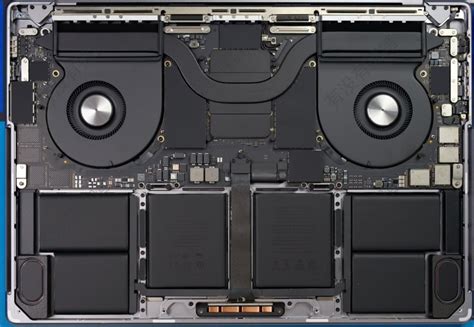 Here's what Apple's new MacBook Pro looks like in the nude, M1 Max SoC