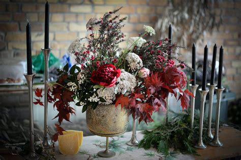 Various decorations for banquet in florist workshop · Free Stock Photo