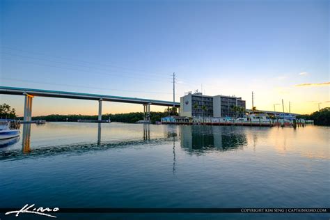 Sunrise Overseas Hwy Gilberts Resort Key Largo Florida Keys | Royal Stock Photo