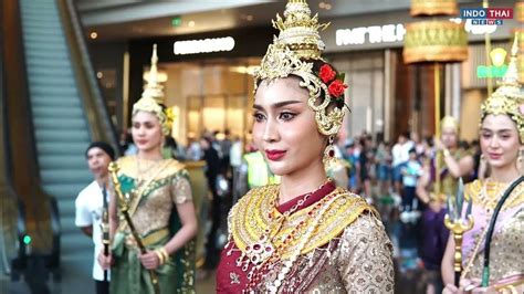 THAICONIC Songkran 2024 at ICONSIAM | Miss Songkran Pageant, Concerts, and Water Fun! - YouTube