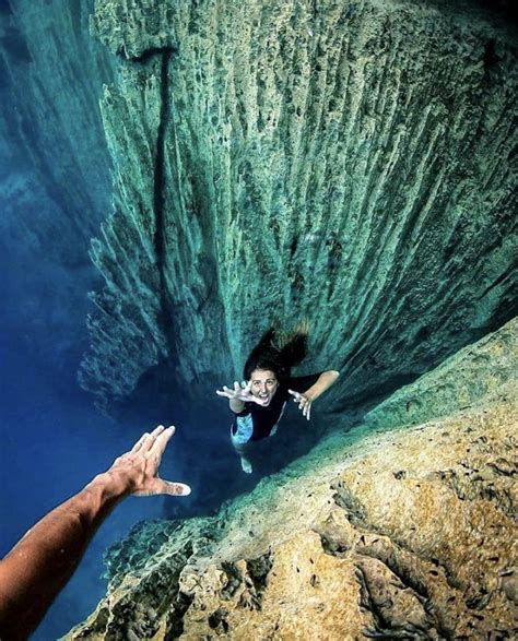 Barracuda Lake Coron Palawan : r/Philippines