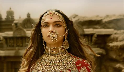 Deepika Padukone PADMAVAT movie Stills 12 : deepika padukone photos on ...