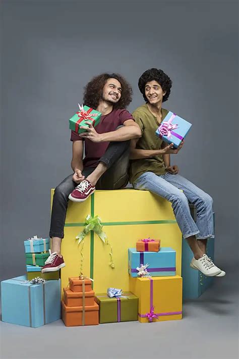 11 Special Gifts To Convey Your Deep Love To Your Brother