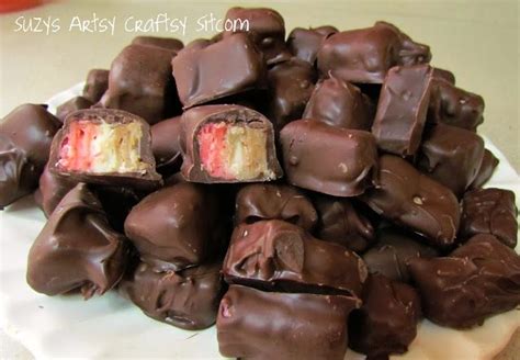 Neapolitan Coconut Candy Recipe- yumm!! | Neapolitan coconut candy recipe, Coconut candy, Candy ...