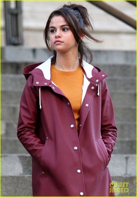 Selena Gomez & Timothee Chalamet Hit the Met While Filming Woody Allen ...