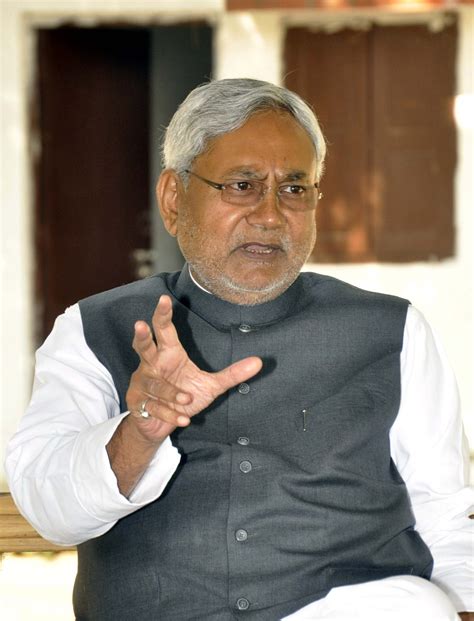 View Patna: Lens view of Bihar Chief Minister Nitish Kumar