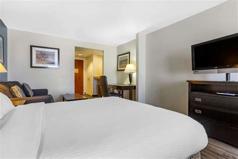 Big Horn Resort, Ascend Hotel Collection in Billings | Best Rates & Deals on Orbitz