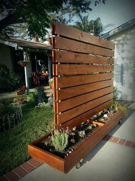 36 Impressive DIY Outdoor Privacy Screens Ideas (2023) | Privacy fence ...